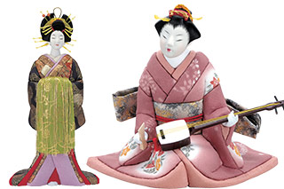 traditional japanese doll set